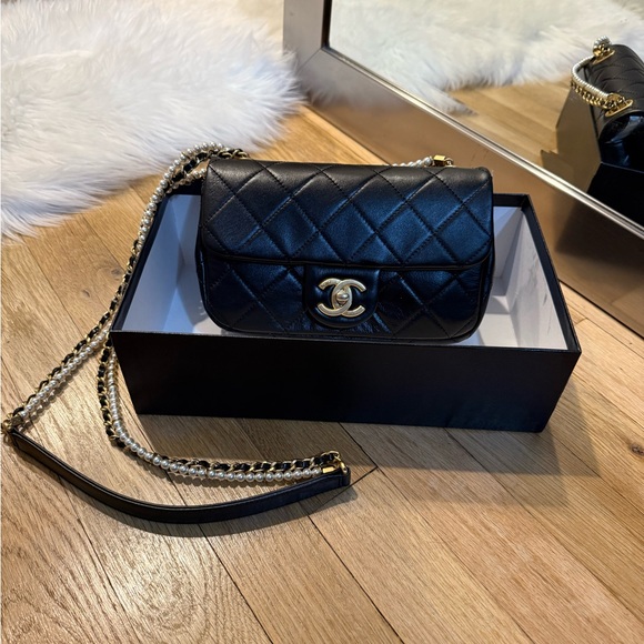 CHANEL Authentic 2021 Mini Crystal Pearls Chain Flap Shoulder Bag - Picture 16 of 17